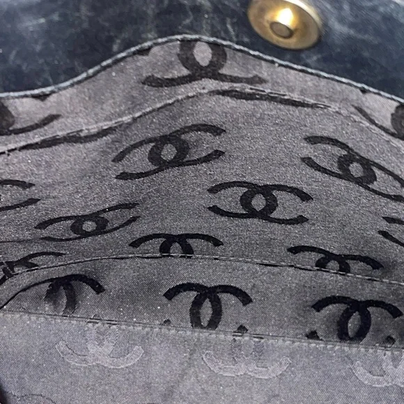 Chanel Wild Stitch Tote Bag - Picture 9 of 15